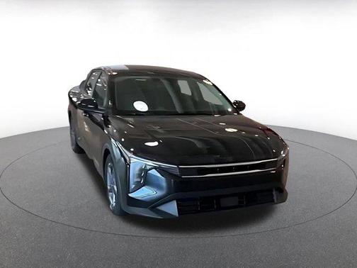 Aurora Black Pearl 2025 Kia K4 LXS