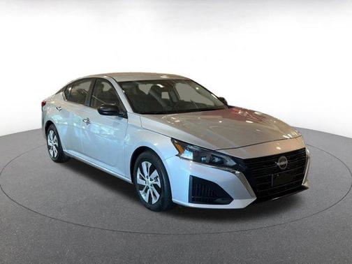 2024 Nissan Altima S FWD
