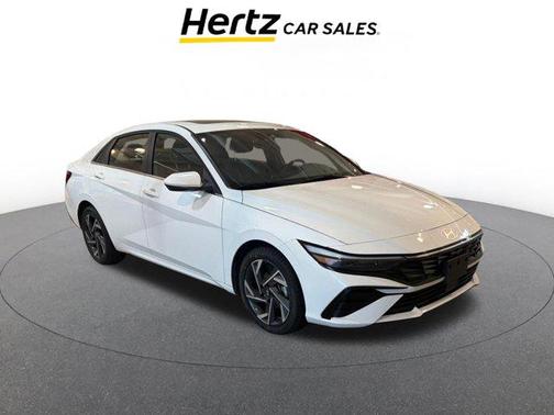2025 Hyundai ELANTRA SEL