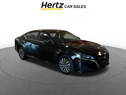 Super Black 2024 Nissan Altima 2.5 SV
