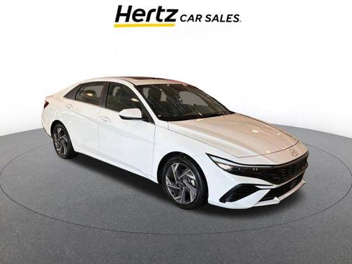 2025 Hyundai ELANTRA SEL