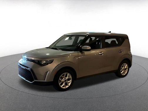 Steel Gray 2025 Kia Soul LX