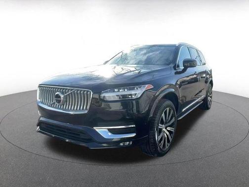 2024 Volvo XC90 B6 Plus Bright Theme 7-Seater