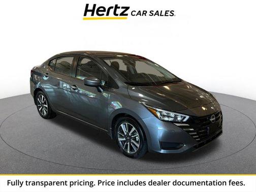 Gun Metallic 2025 Nissan Versa 1.6 SV