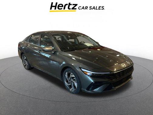 2025 Hyundai ELANTRA SEL