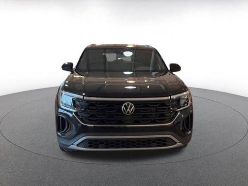 2025 Volkswagen Atlas Cross Sport 2.0T SE w/Technology 4MOTION