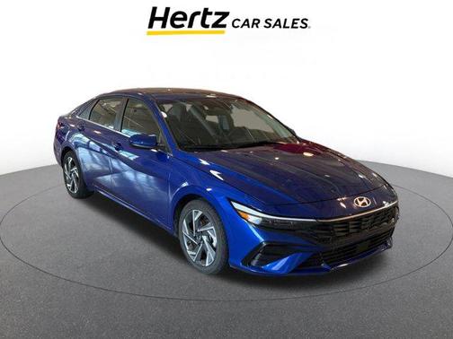 2025 Hyundai ELANTRA SEL