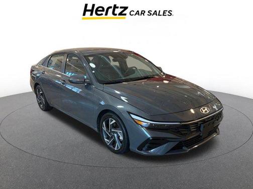 2025 Hyundai ELANTRA SEL