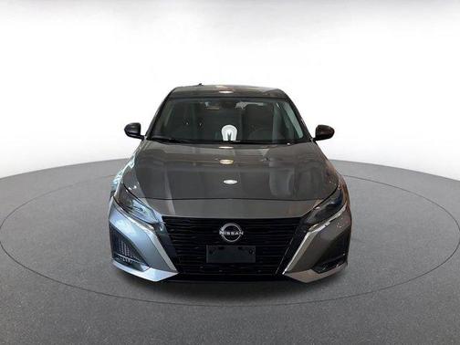 Gun Metallic 2025 Nissan Altima SV FWD