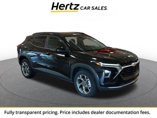 Mosaic Black Metallic 2025 Chevrolet Trax LT