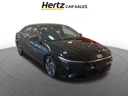 2025 Hyundai ELANTRA SEL