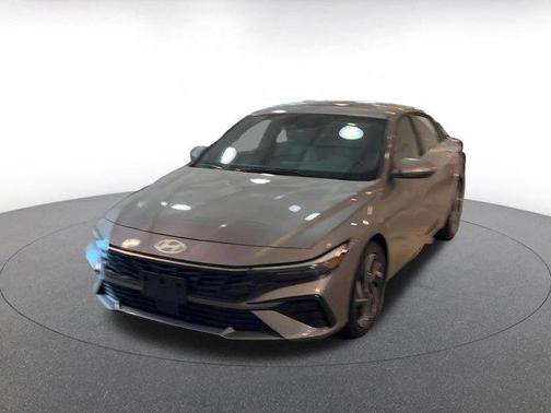 2025 Hyundai ELANTRA HEV Limited