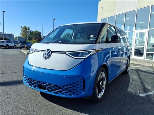 2025 Volkswagen ID. Buzz Pro S Plus with 4MOTION