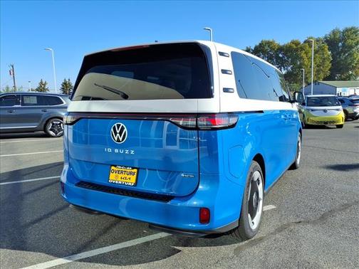 2025 Volkswagen ID. Buzz Pro S Plus with 4MOTION