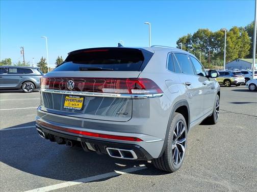 2026 Volkswagen Atlas Cross Sport 2.0T SEL Premium