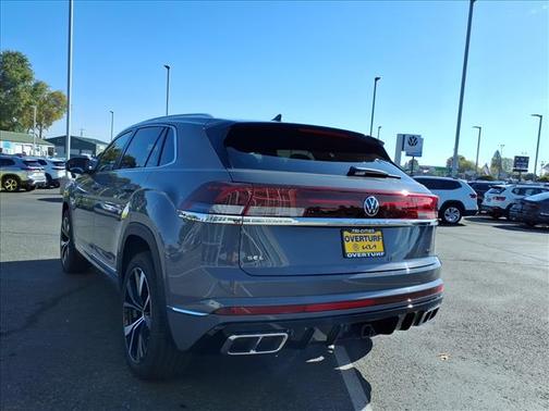 2026 Volkswagen Atlas Cross Sport 2.0T SEL Premium