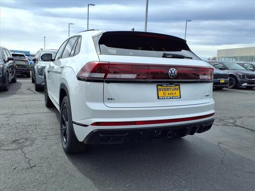 2025 Volkswagen Atlas Cross Sport 2.0T SEL