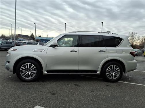 2023 Nissan Armada SL 4WD