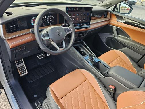 sandstone 2026 Volkswagen Tiguan 2.0T SEL R-Line 4MOTION