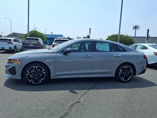2024 Kia K5 GT-Line
