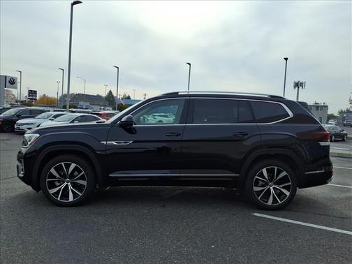 2026 Volkswagen Atlas 2.0T SEL Premium R-Line 4MOTION