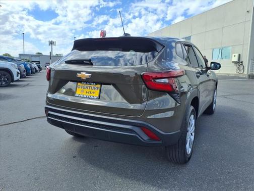 2024 Chevrolet Trax LS
