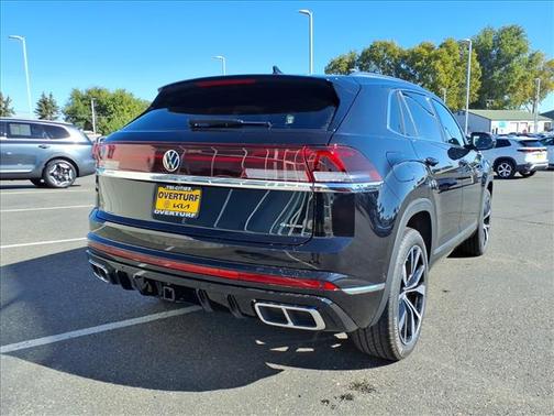 2026 Volkswagen Atlas Cross Sport 2.0T SEL Premium