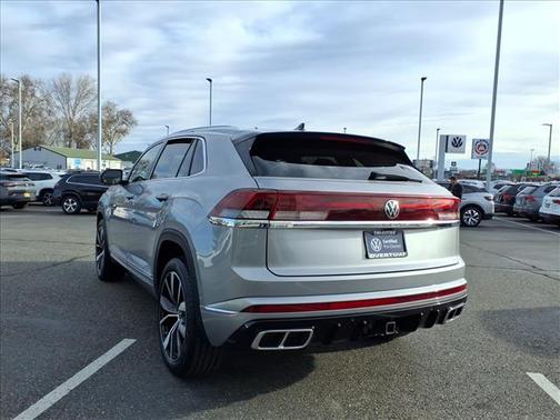 2025 Volkswagen Atlas Cross Sport 2.0T SEL Premium