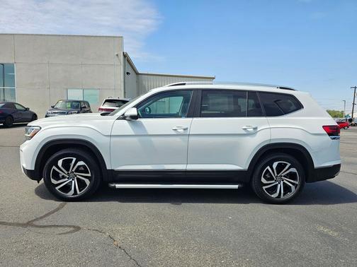 Opal White 2023 Volkswagen Atlas 3.6L SEL