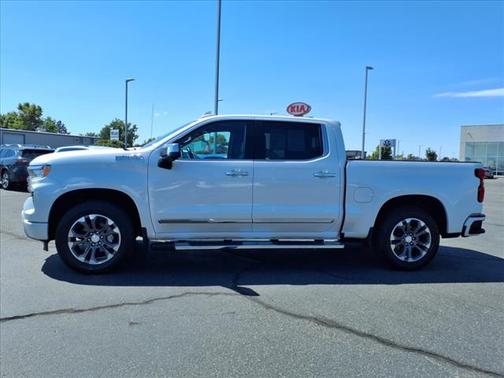 2022 Chevrolet Silverado 1500 High Country