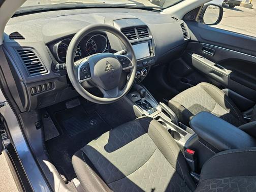 Mercury Gray Metallic 2020 Mitsubishi Outlander Sport 2.0 ES