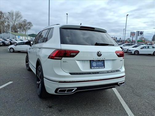 2024 Volkswagen Tiguan 2.0T SEL R-Line 4MOTION