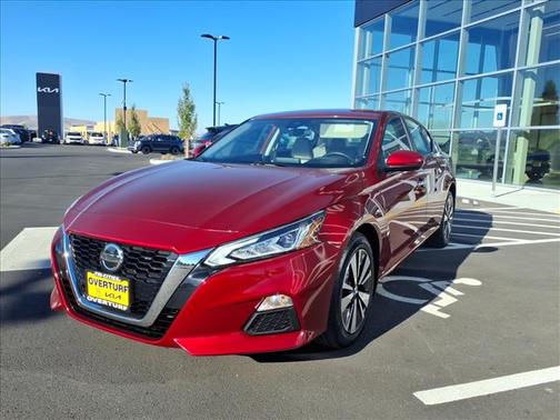 2022 Nissan Altima 2.5 SV