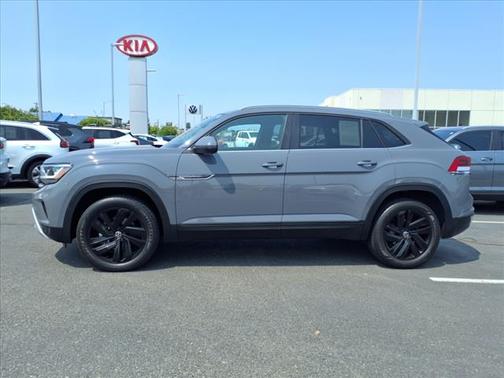 2022 Volkswagen Atlas Cross Sport 2.0T SE w/Technology 4MOTION