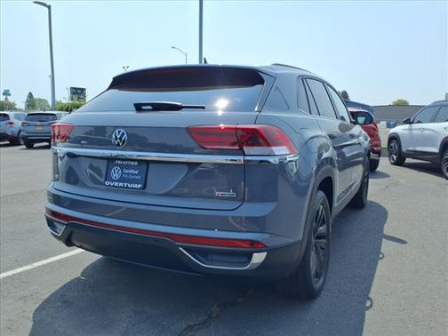2022 Volkswagen Atlas Cross Sport 2.0T SE w/Technology 4MOTION