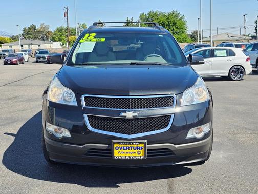 Black Granite Metallic 2012 Chevrolet Traverse LT