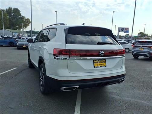 2026 Volkswagen Atlas 2.0T SE w/Technology 4MOTION