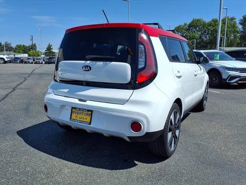 2019 Kia Soul +