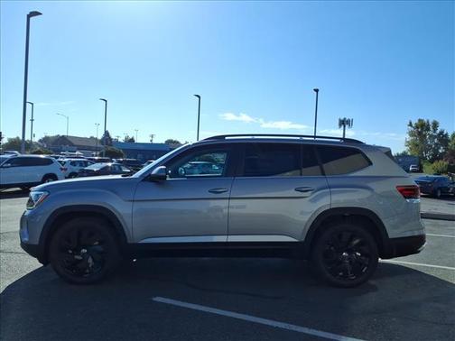 2026 Volkswagen Atlas 2.0T SE w/Technology 4MOTION