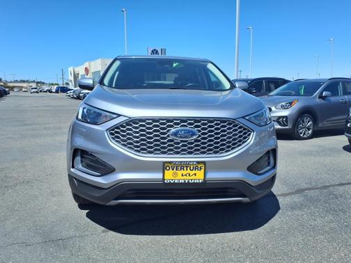 Silver Metallic 2024 Ford Edge SEL