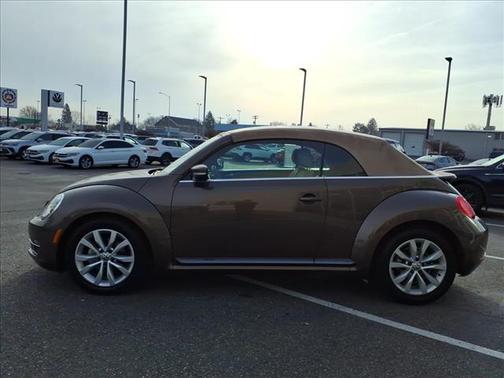2013 Volkswagen Beetle 2.0L TDI
