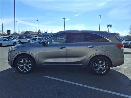 2016 Kia Sorento SX