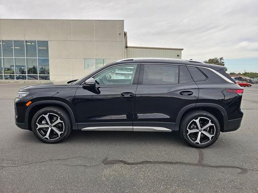 Deep Black Pearl 2026 Volkswagen Tiguan 2.0T SE 4MOTION
