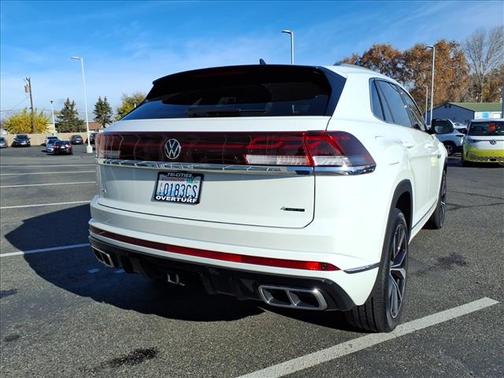 2025 Volkswagen Atlas Cross Sport 2.0T SEL Premium