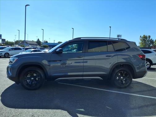2024 Volkswagen Atlas 2.0T SEL
