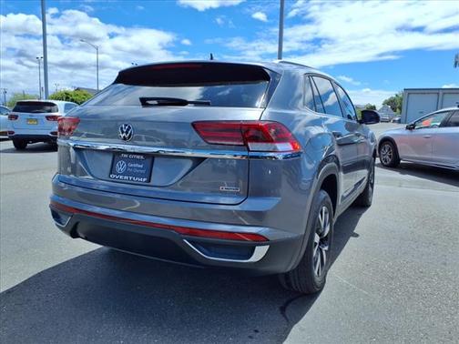 2022 Volkswagen Atlas Cross Sport 2.0T SE