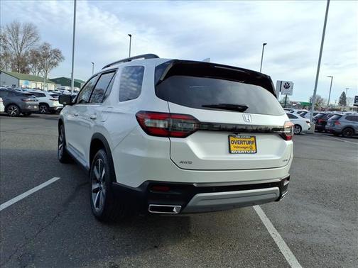 2023 Honda Pilot AWD Elite