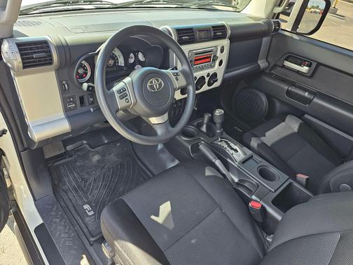 2013 Toyota FJ Cruiser Base