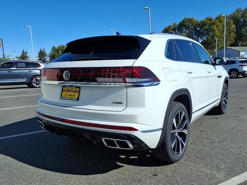 opal white pearl 2026 Volkswagen Atlas Cross Sport 2.0T SEL Premium