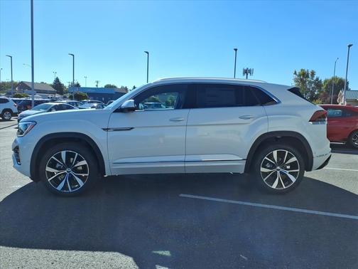opal white pearl 2026 Volkswagen Atlas Cross Sport 2.0T SEL Premium